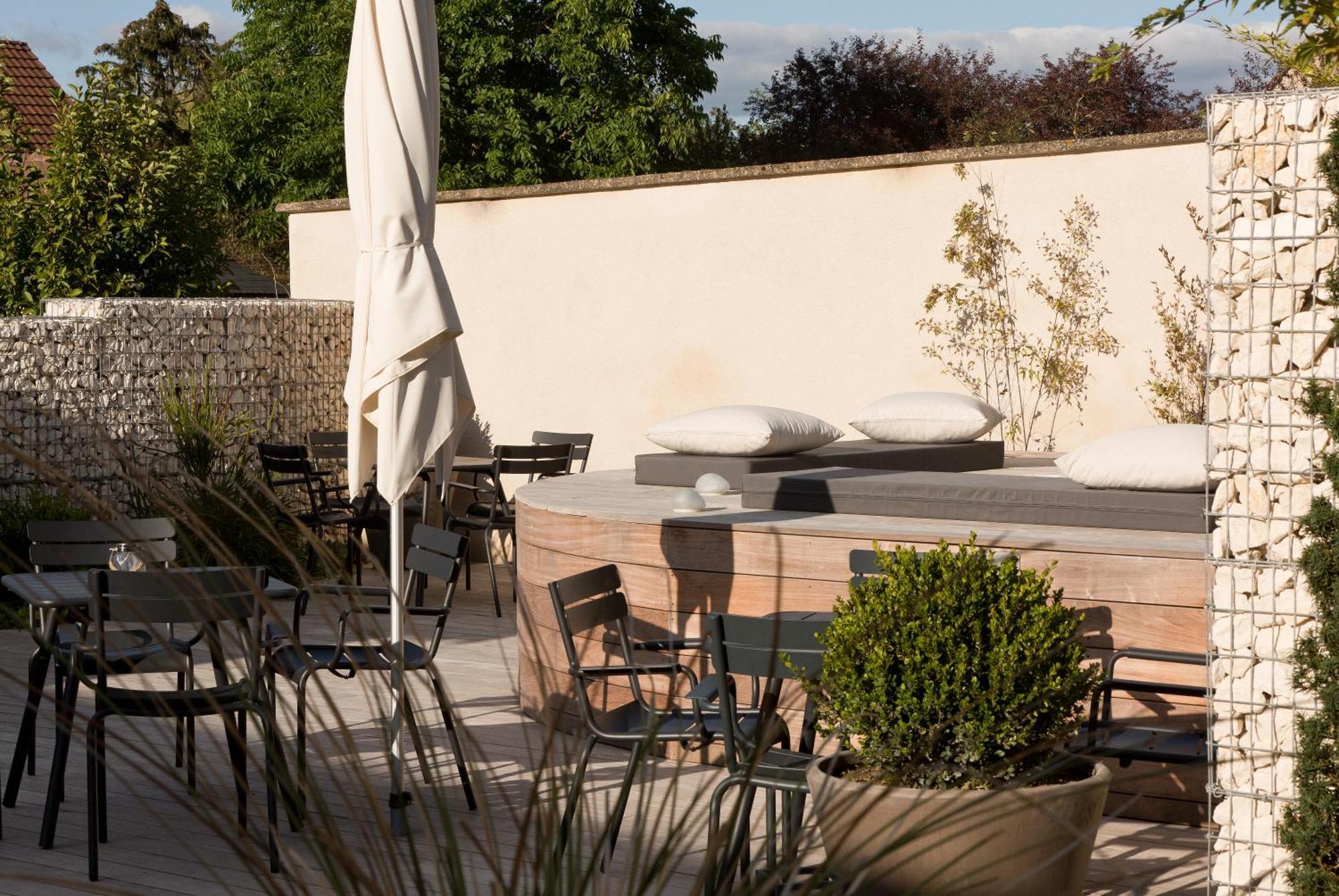 Hotel De France Montmarault Exteriér fotografie