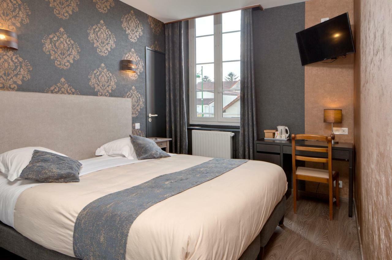 Hotel De France Montmarault Exteriér fotografie